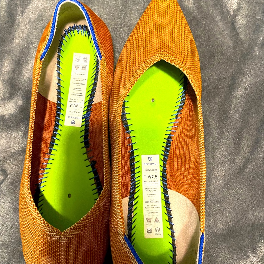 Rothy’s point in Fawn